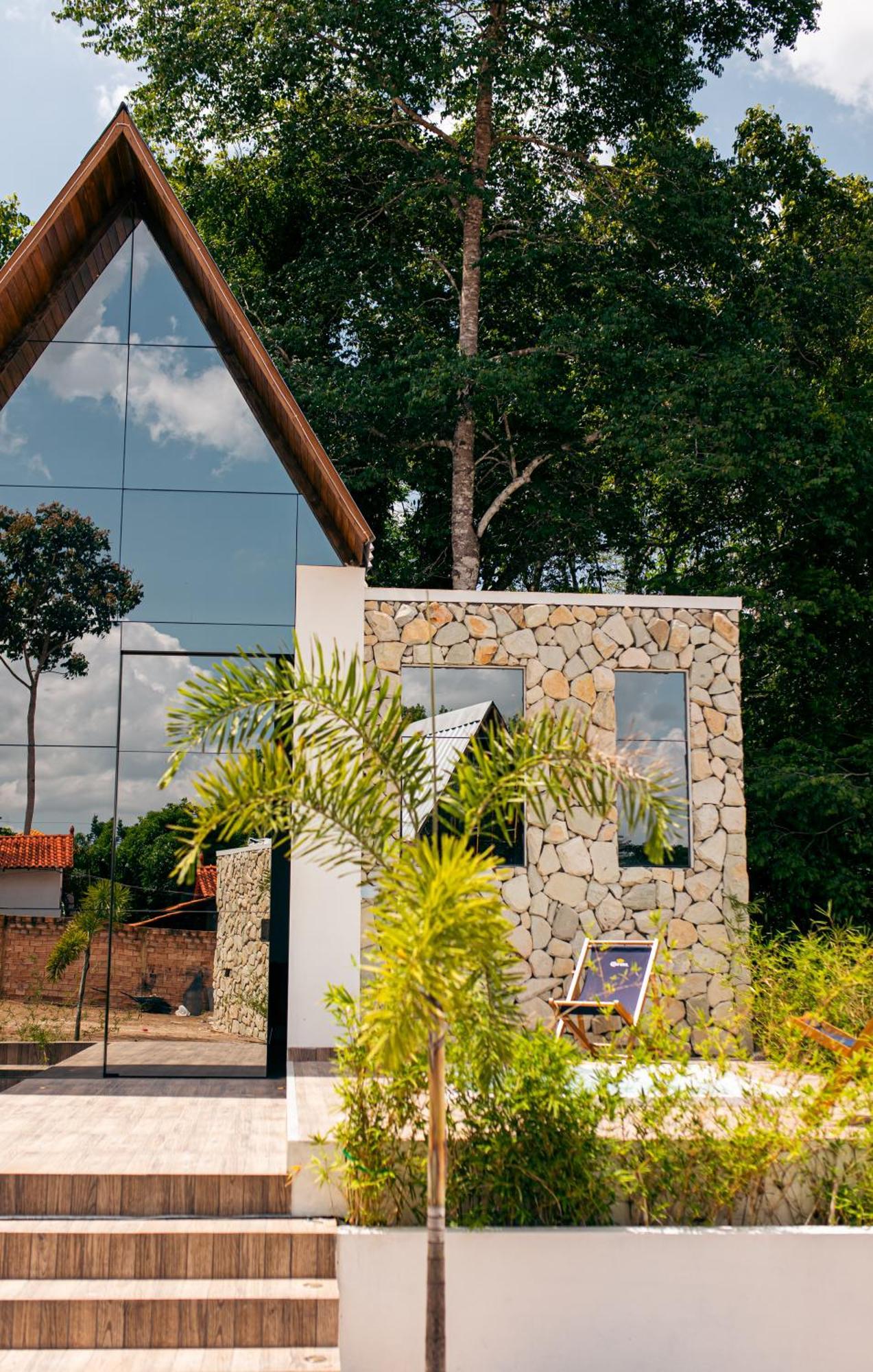 Pousada E Restaurante Amazonia Alter do Chão Exteriör bild